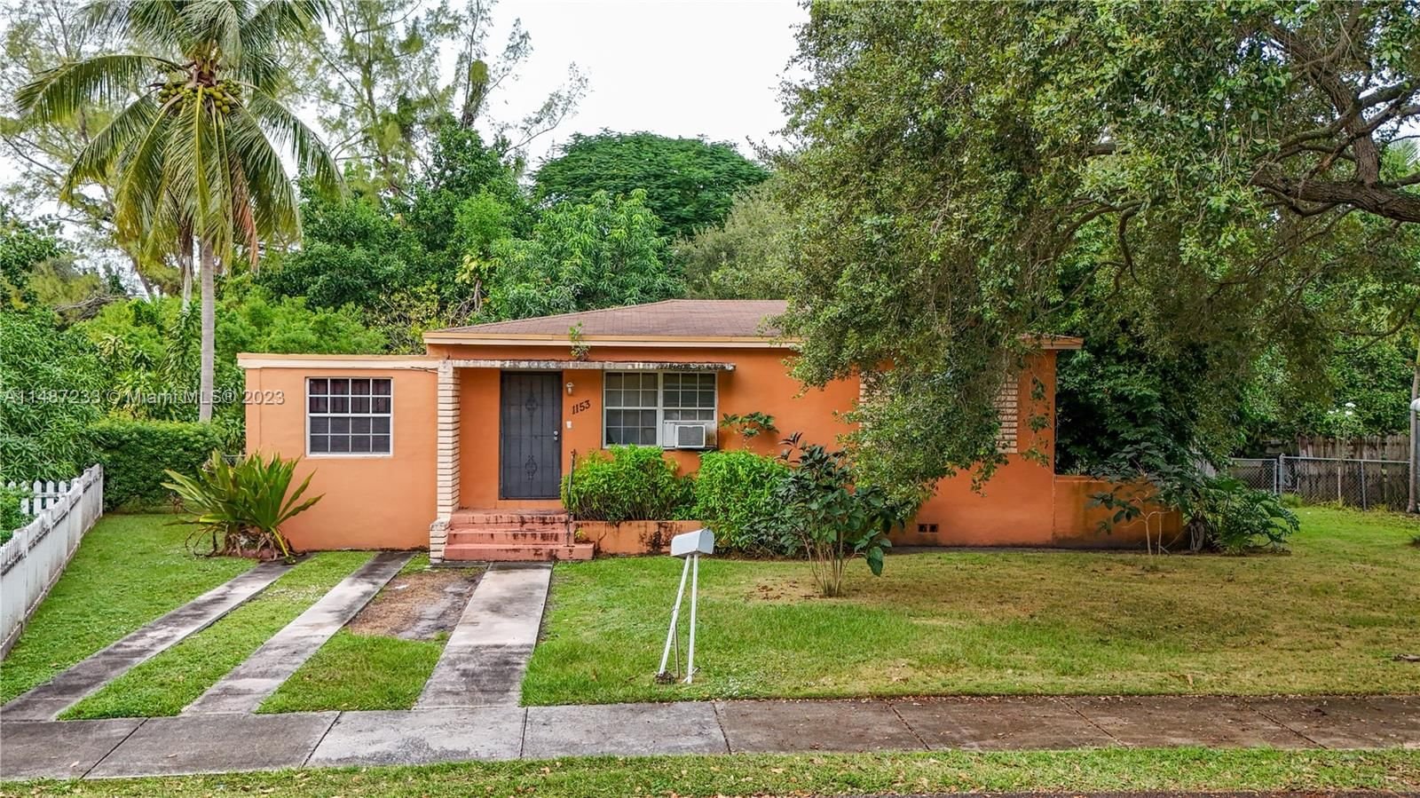 Real estate property located at 1153 158th St, Miami-Dade County, FLEEMAN HEIGHTS, North Miami Beach, FL