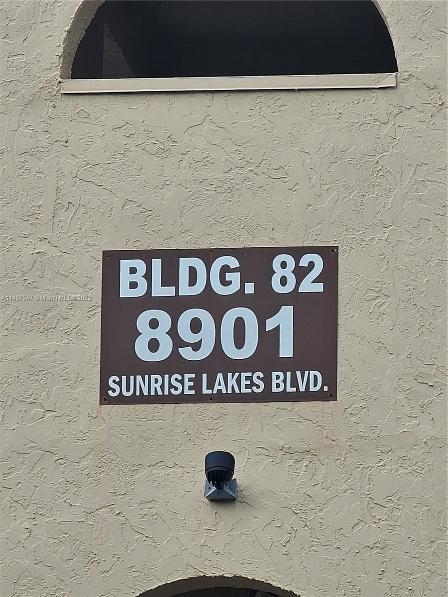 Real estate property located at 8901 Sunrise Lakes Blvd #111, Broward County, SUNRISE LAKES 82 CONDO, Sunrise, FL