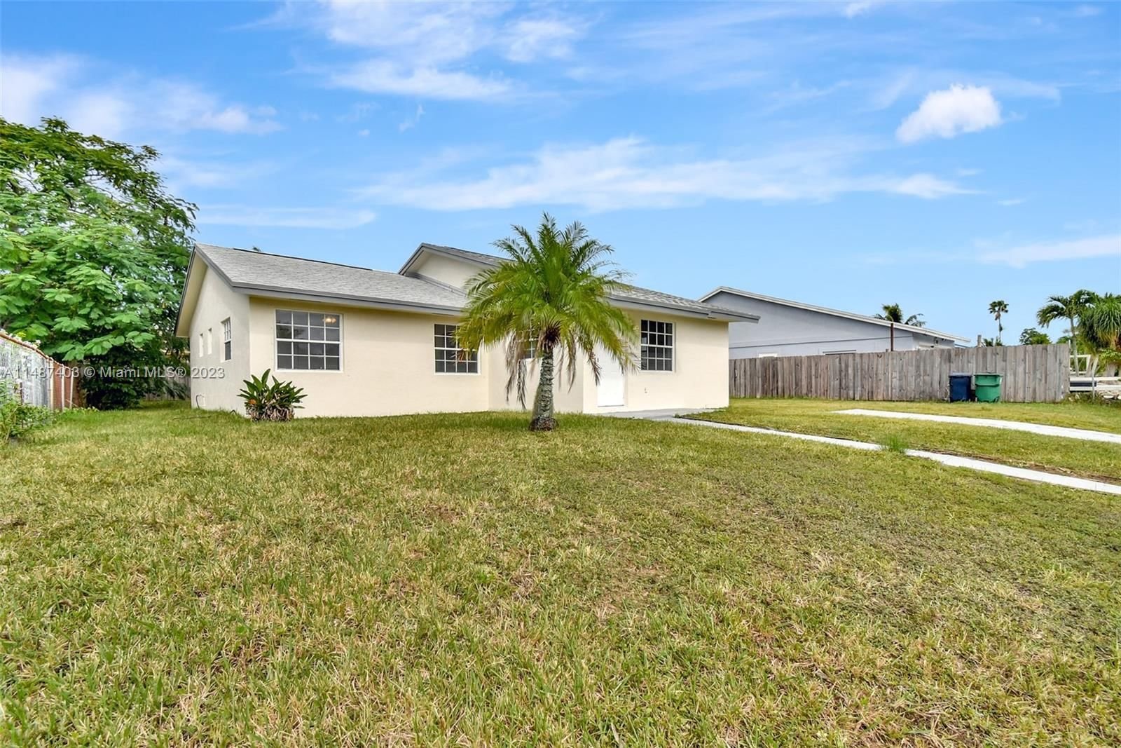 Real estate property located at 15955 304th Ter, Miami-Dade County, Homestead, FL