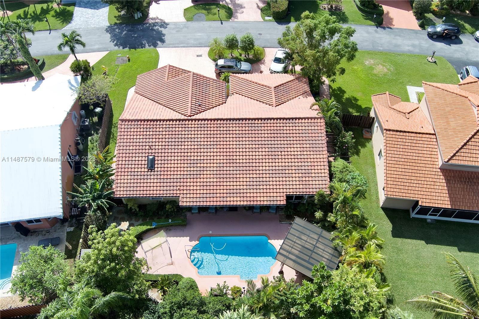 Real estate property located at 15021 46th Ter, Miami-Dade County, Miami, FL