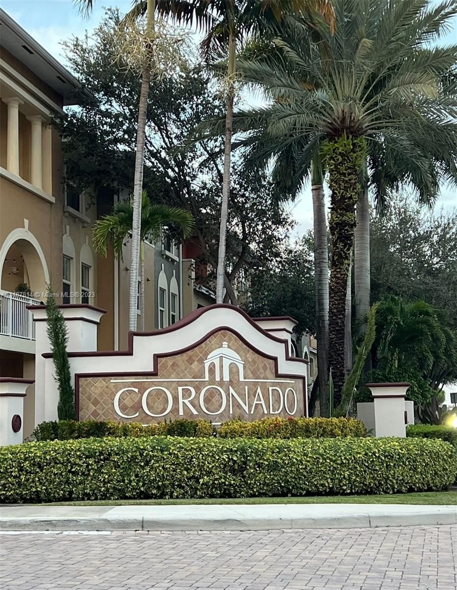 Real estate property located at 10885 89th Ter #213, Miami-Dade County, CORONADO AT DORAL II COND, Doral, FL