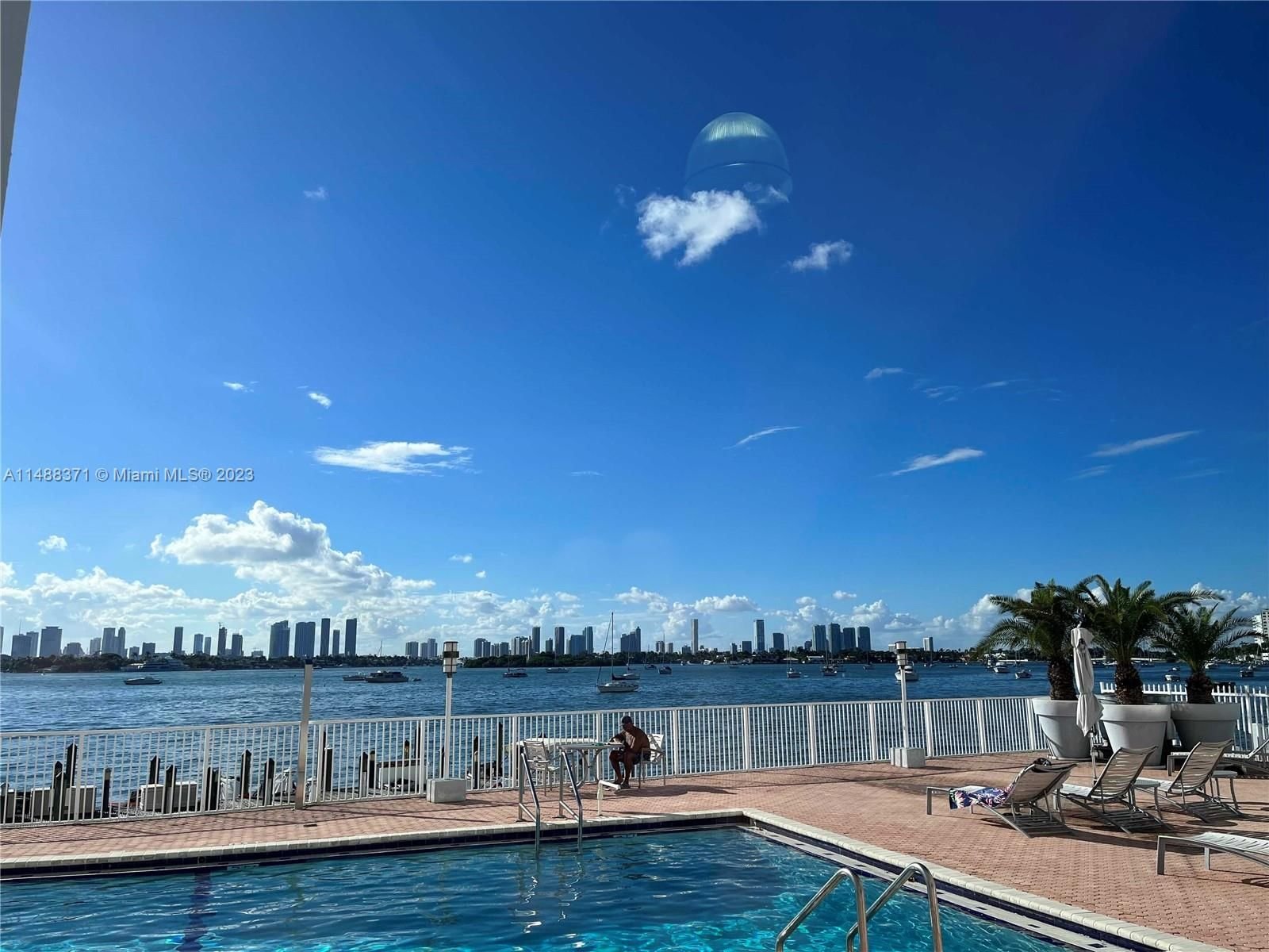 Real estate property located at 1228 West Ave #712, Miami-Dade County, BAYVIEW TERR CONDO, Miami Beach, FL