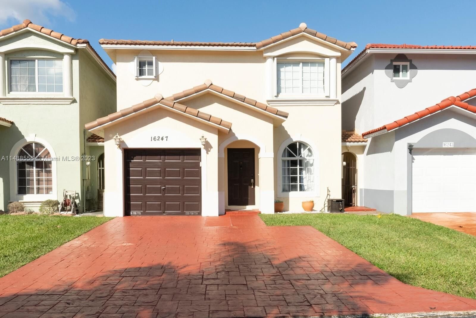 Real estate property located at 16247 97th St, Miami-Dade County, MONACO ESTATES AT KENDALL, Miami, FL