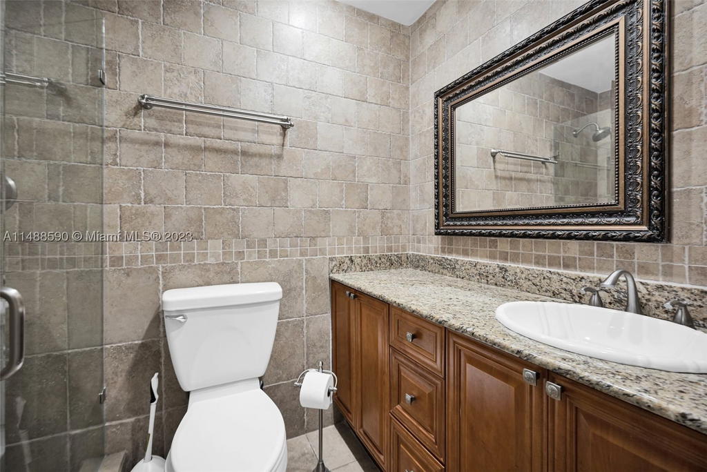 Real estate property located at 7083 Sunrise Blvd #7083, Broward, Apple Creek, Plantation, FL