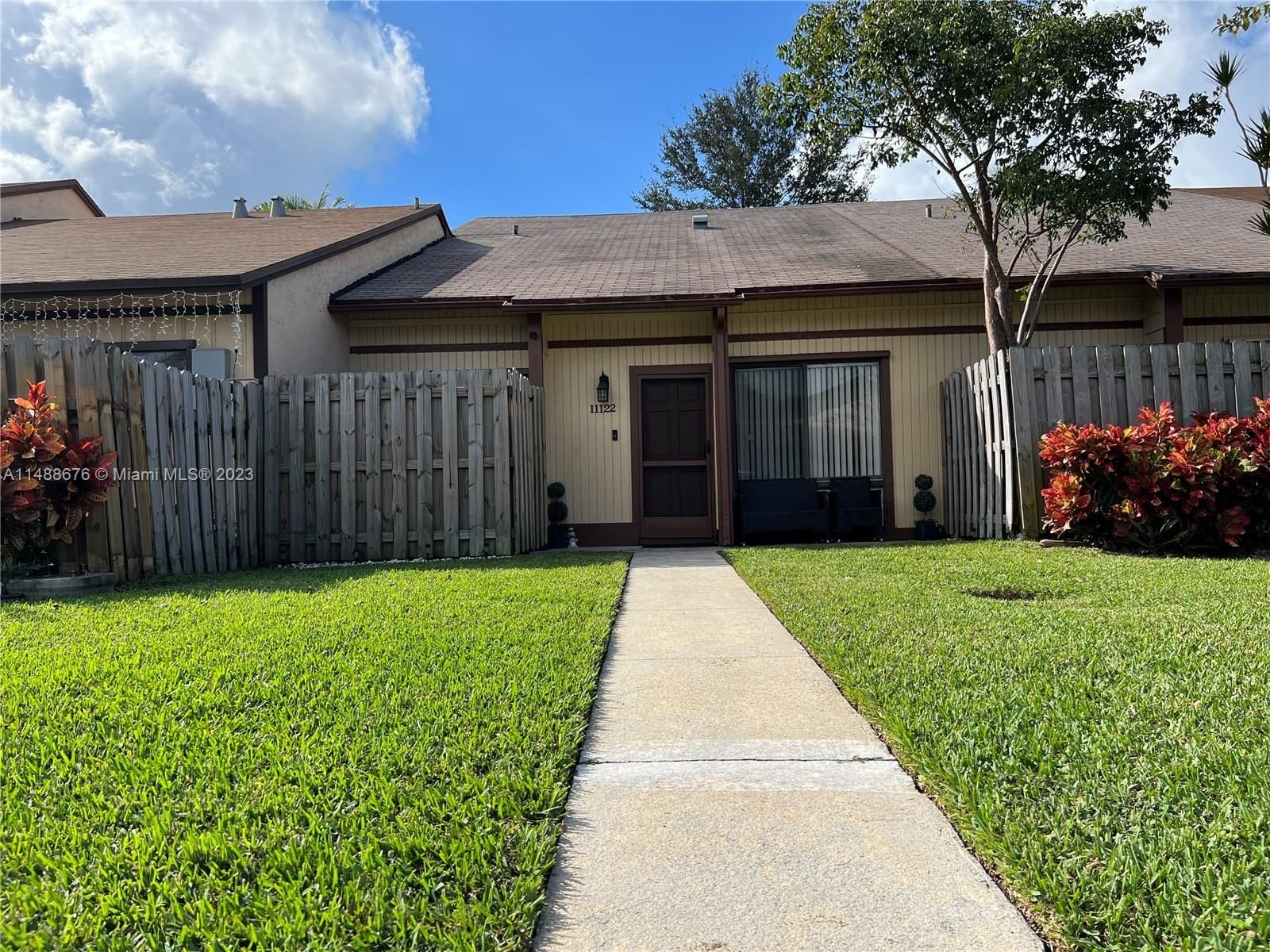 Real estate property located at 11122 38th St #11122, Broward County, WELLEBY NW QUADRANT, Sunrise, FL