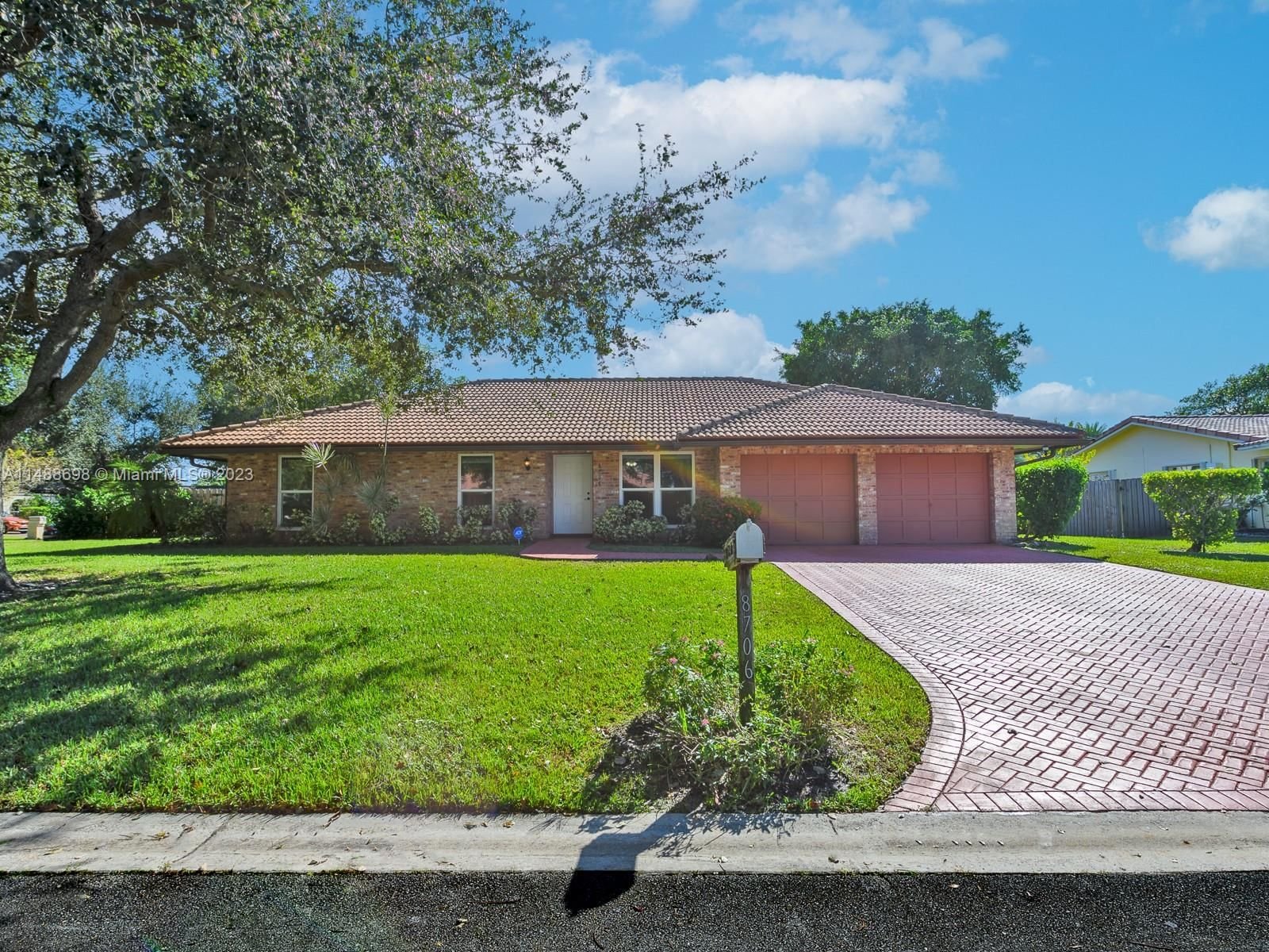 Real estate property located at 8706 18th Ct, Broward County, Coral Springs, FL