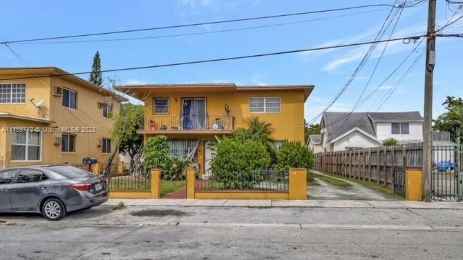 Real estate property located at 1141-1137 10th St, Miami-Dade County, Miami, FL
