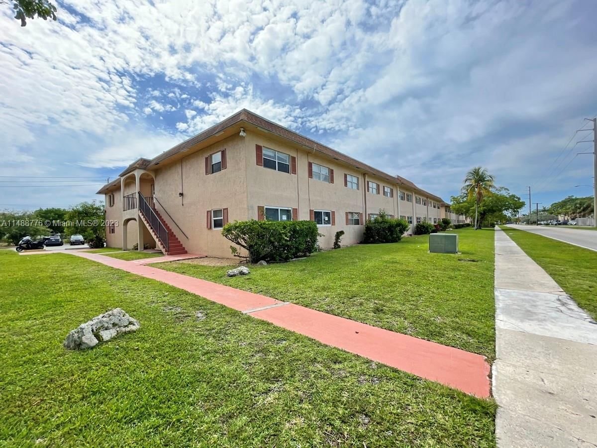 Real estate property located at 500 2nd Ave #212, Palm Beach County, BOCA TOWNE CENTRE CONDO, Boca Raton, FL