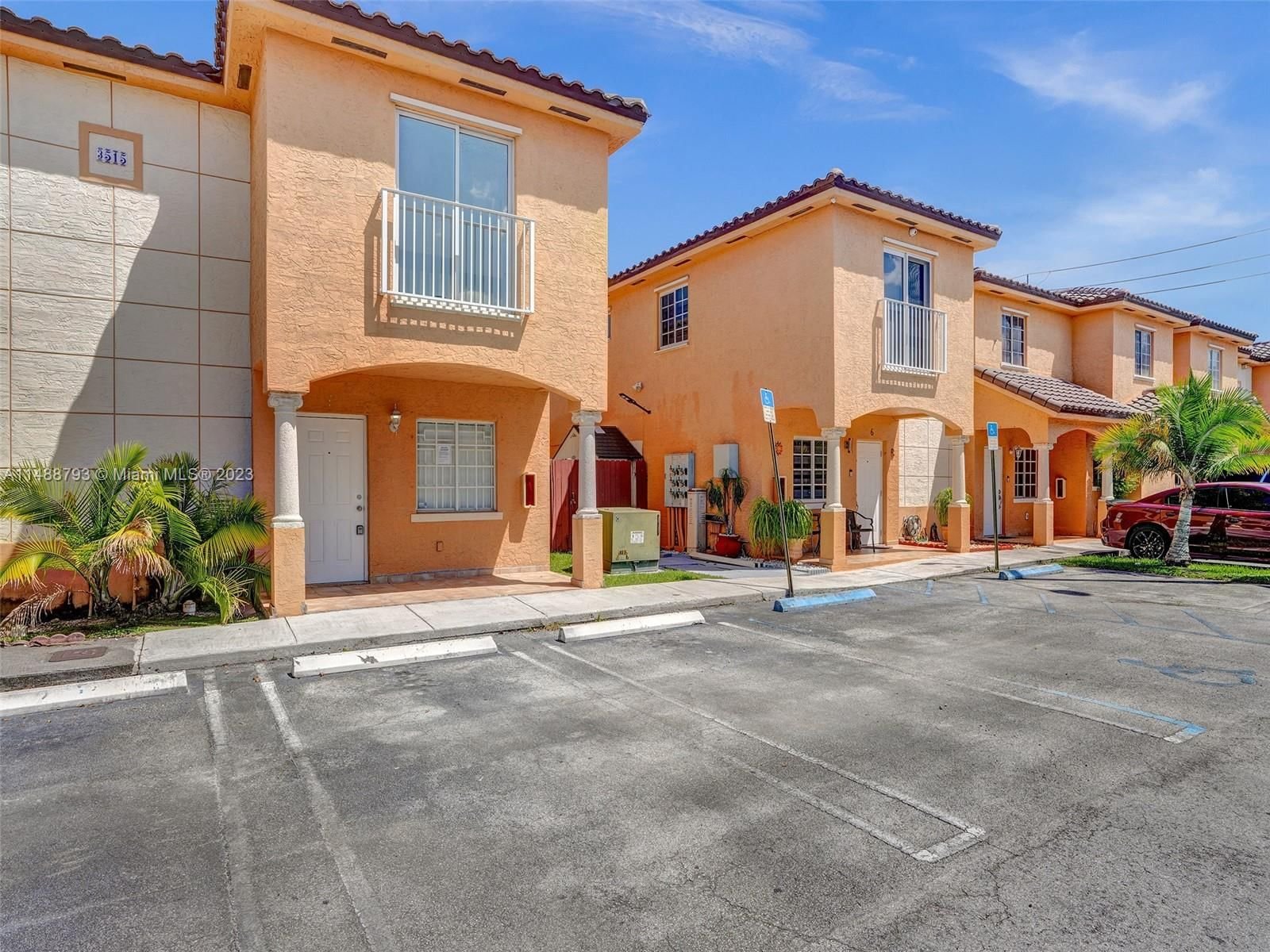 Real estate property located at 3515 76th St #1, Miami-Dade County, VILLAS CANARIAS CONDO, Hialeah, FL