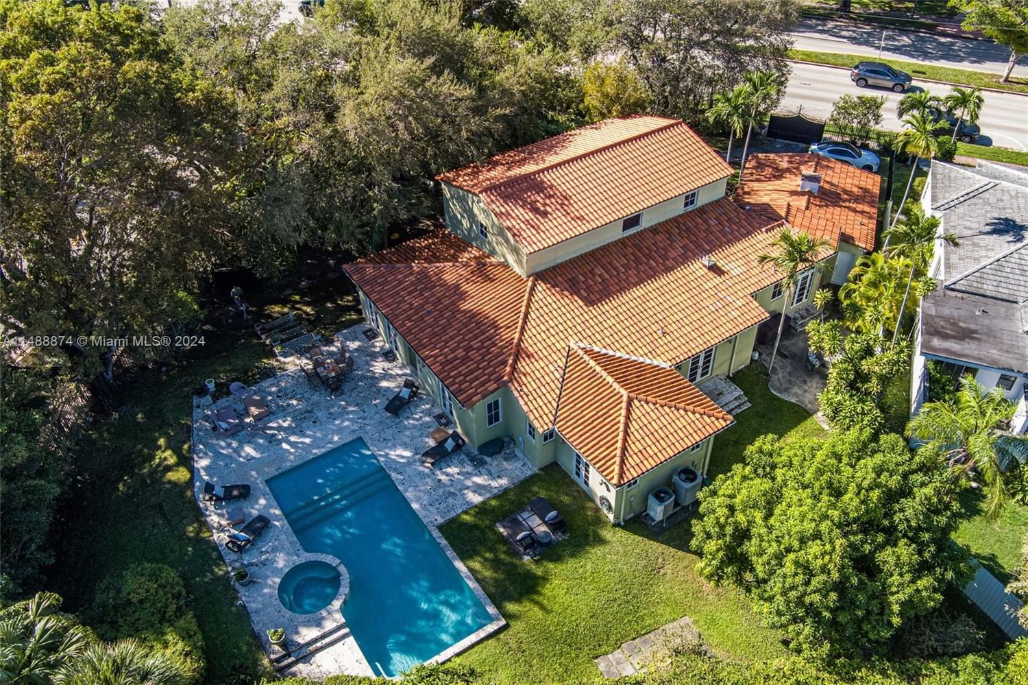 Real estate property located at 5101 Alton Rd, Miami-Dade County, Miami Beach, FL