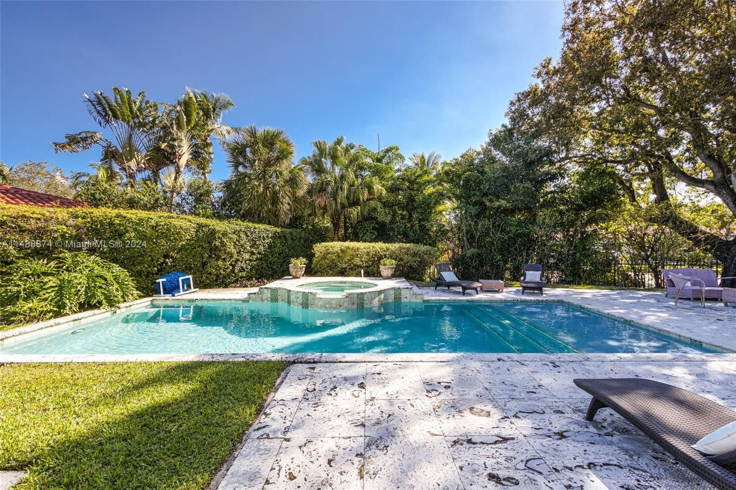 Real estate property located at 5101 Alton Rd, Miami-Dade County, Miami Beach, FL