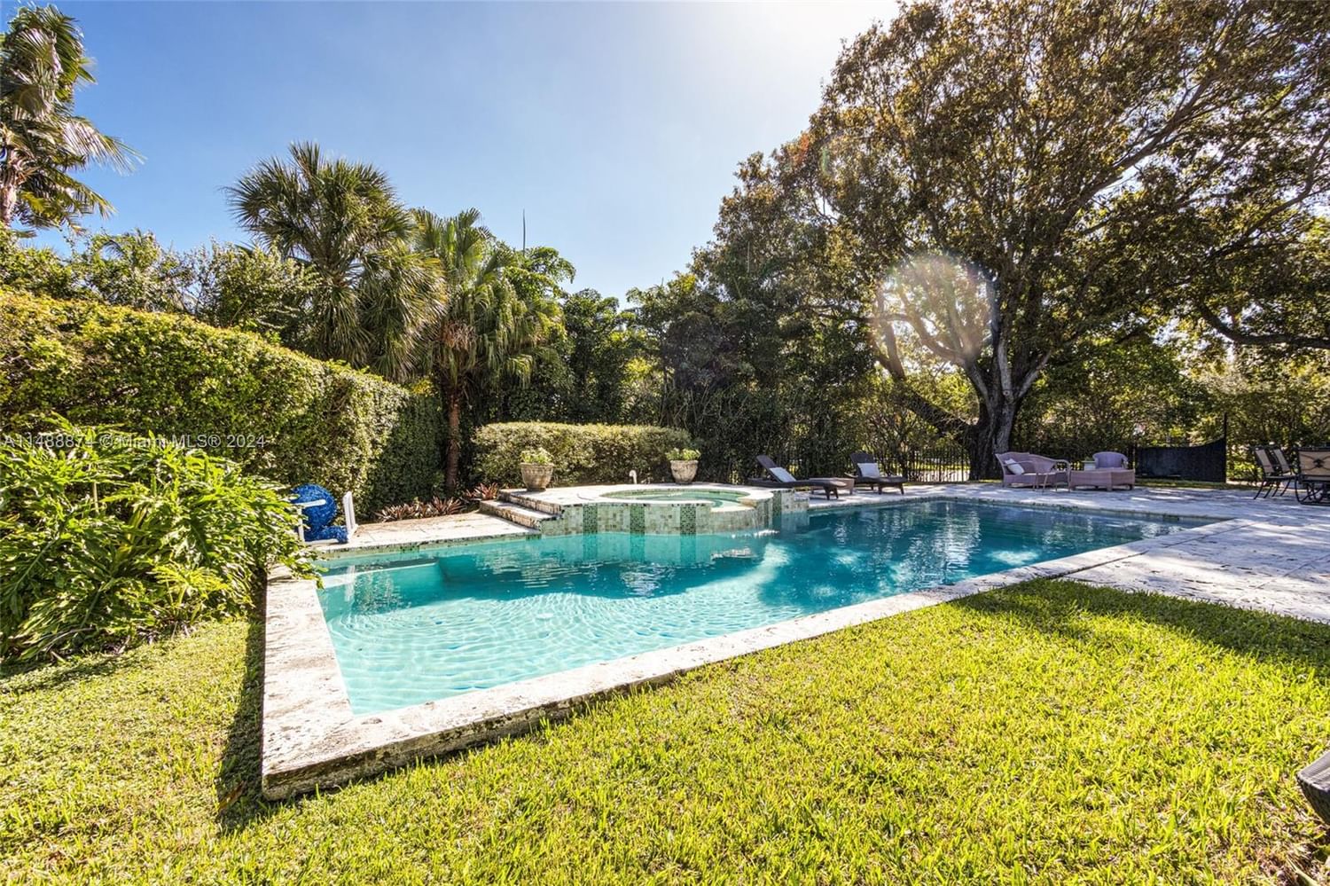 Real estate property located at 5101 Alton Rd, Miami-Dade County, Miami Beach, FL
