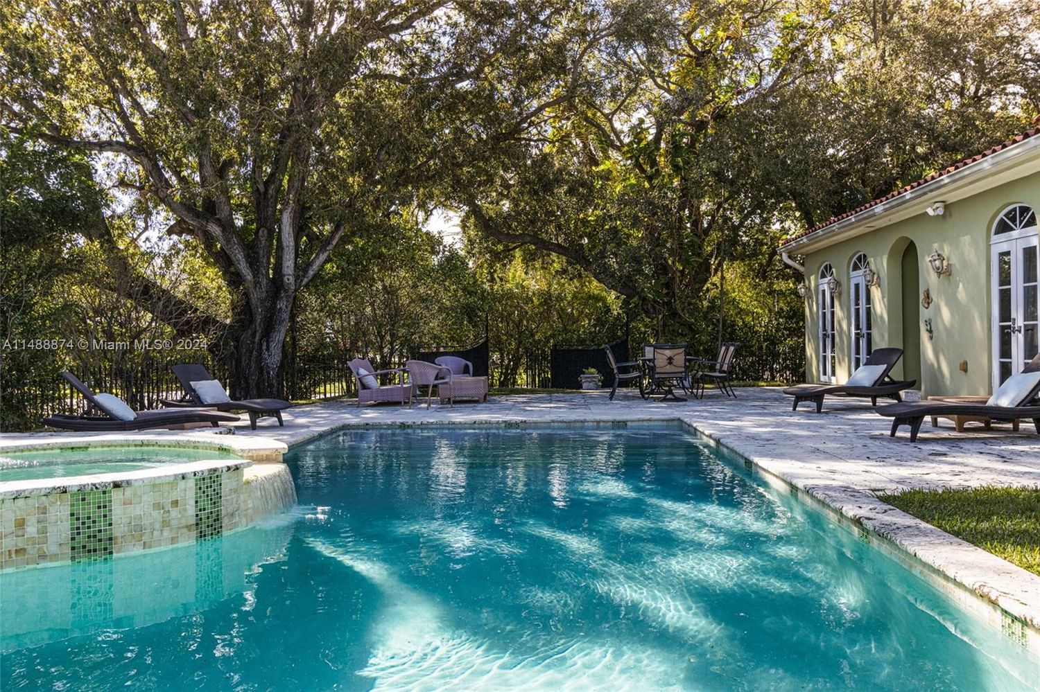 Real estate property located at 5101 Alton Rd, Miami-Dade County, Miami Beach, FL