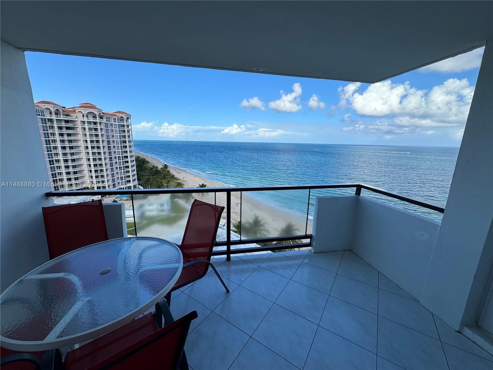 Real estate property located at 1500 Ocean Blvd #1403, Broward County, LEISURE TOWERS CONDO, Lauderdale By The Sea, FL