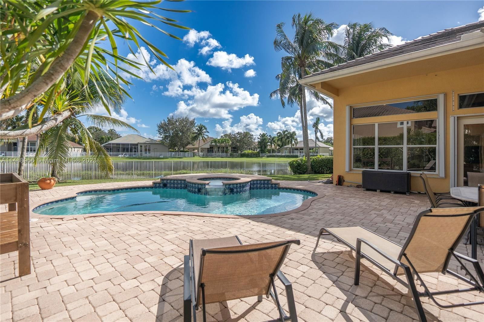 Real estate property located at 3678 Spanish Oak Pt, Broward County, Davie, FL
