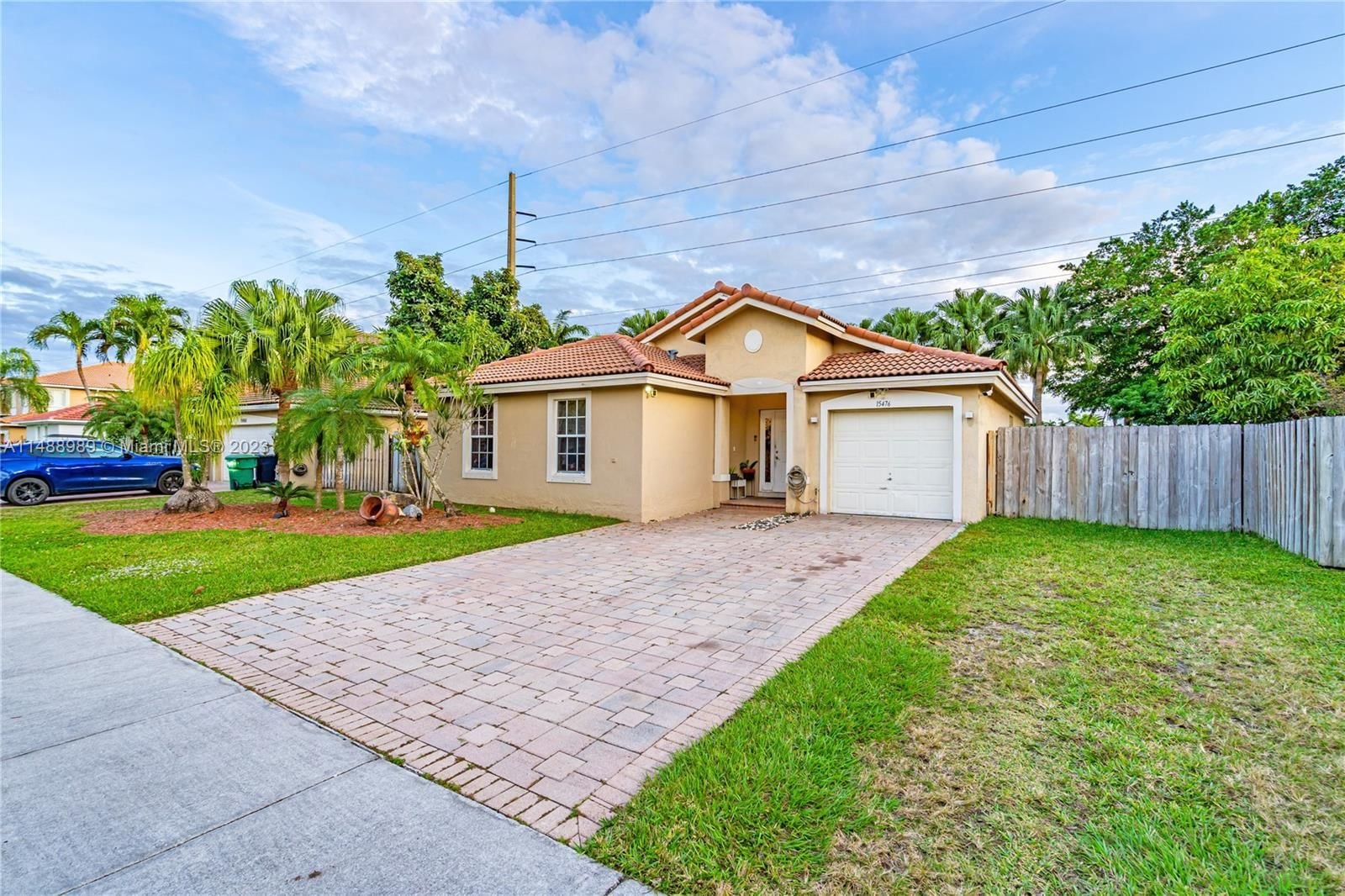 Real estate property located at 15476 151st Ter, Miami-Dade County, OAK CREEK SOUTH, Miami, FL