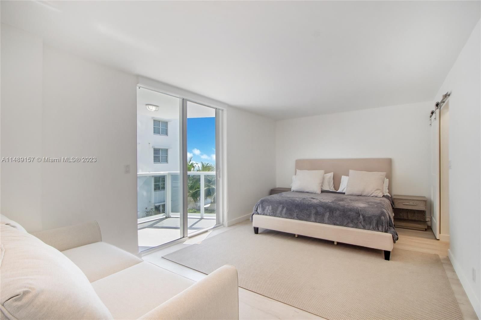 Real estate property located at 2401 Collins Ave #612, Miami-Dade County, Miami Beach, FL