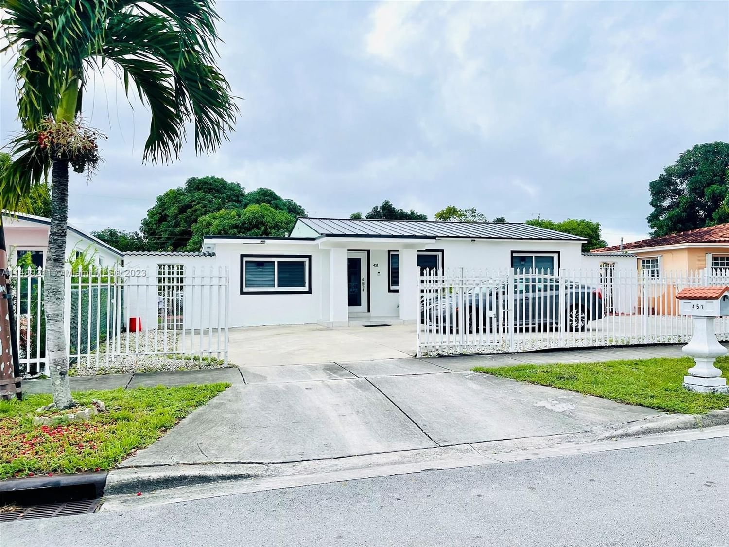 Real estate property located at 451 60th St, Miami-Dade County, LOGAN CREST REV PL, Hialeah, FL