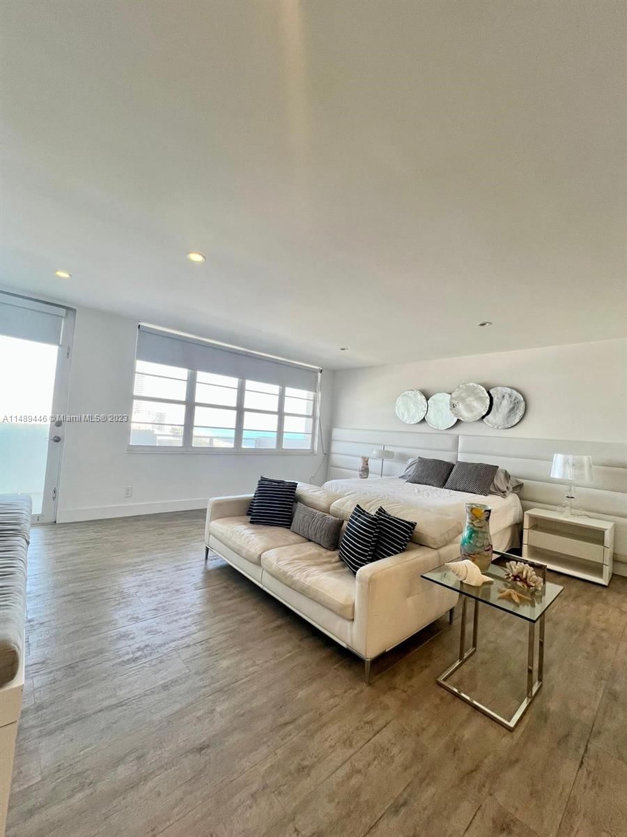Real estate property located at 100 Lincoln Rd #1629, Miami-dade, The Decoplage Condo, Miami Beach, FL