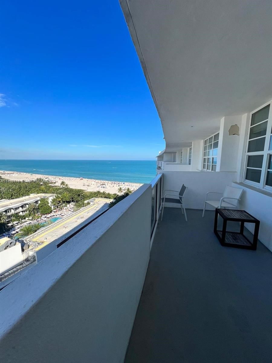 Real estate property located at 100 Lincoln Rd #1629, Miami-dade, The Decoplage Condo, Miami Beach, FL