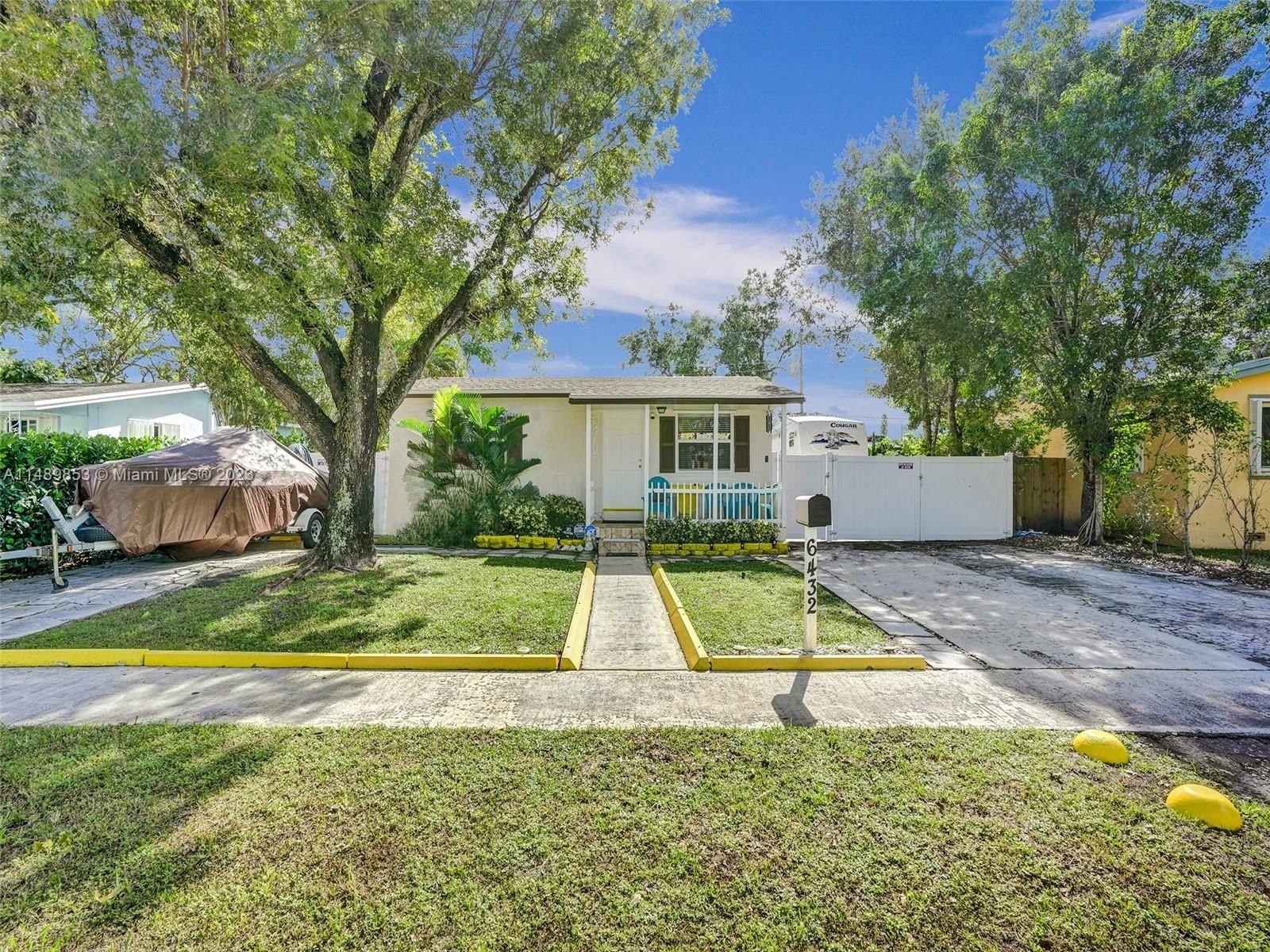 Real estate property located at 6432 Franklin St, Broward County, LINWOOD GARDENS NO 2, Hollywood, FL