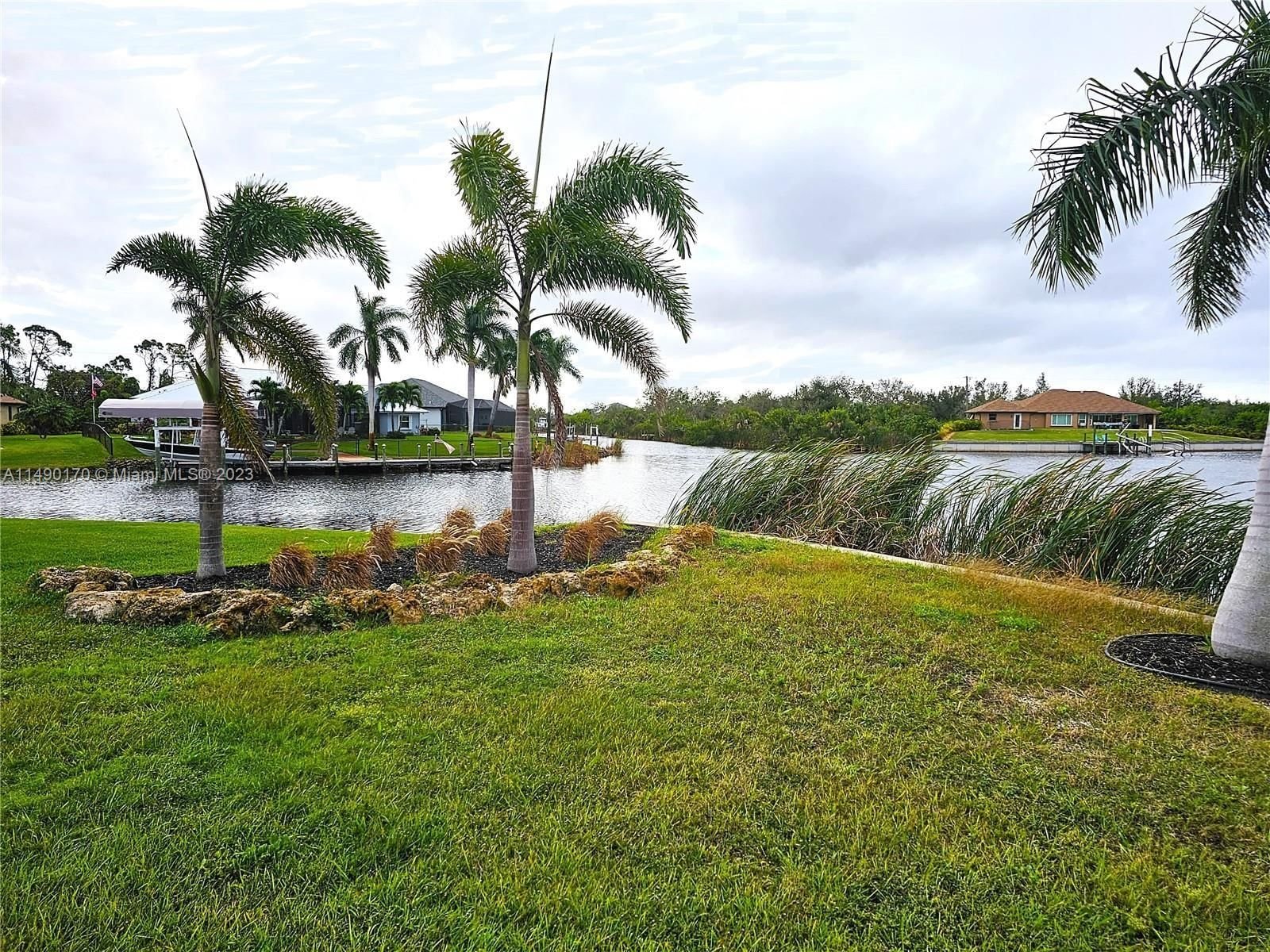 Real estate property located at 9498 Gazania Drive, Charlotte County, South Gulf Cove, Port Charlotte, FL
