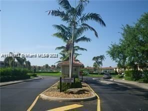 Real estate property located at 10102 Twin Lakes Dr #4-A, Broward County, LAKEWOOD VILLAGE, Coral Springs, FL
