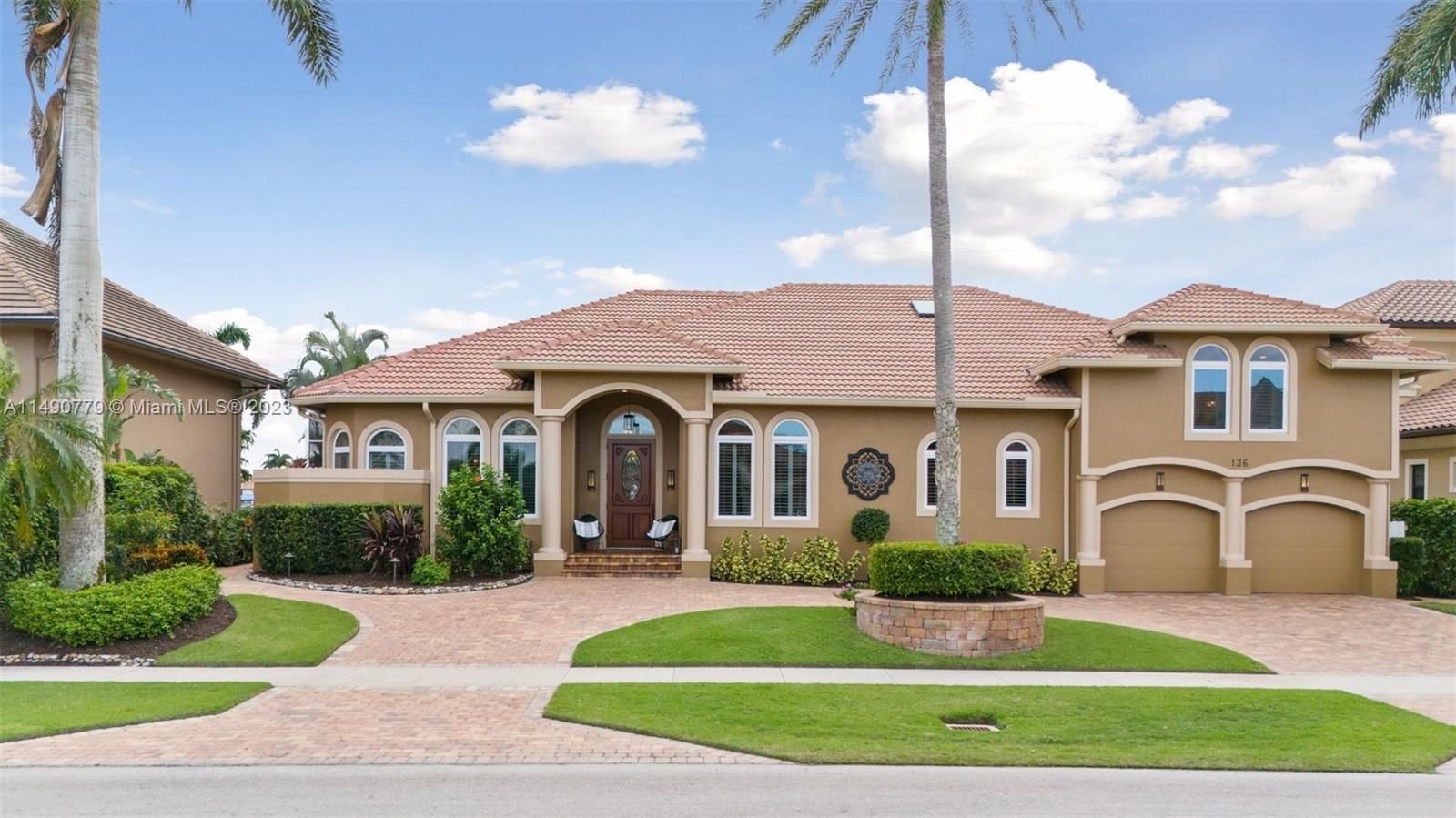 Real estate property located at 136 HOLLYHOCK, Collier County, Marco Island, Marco Island, FL