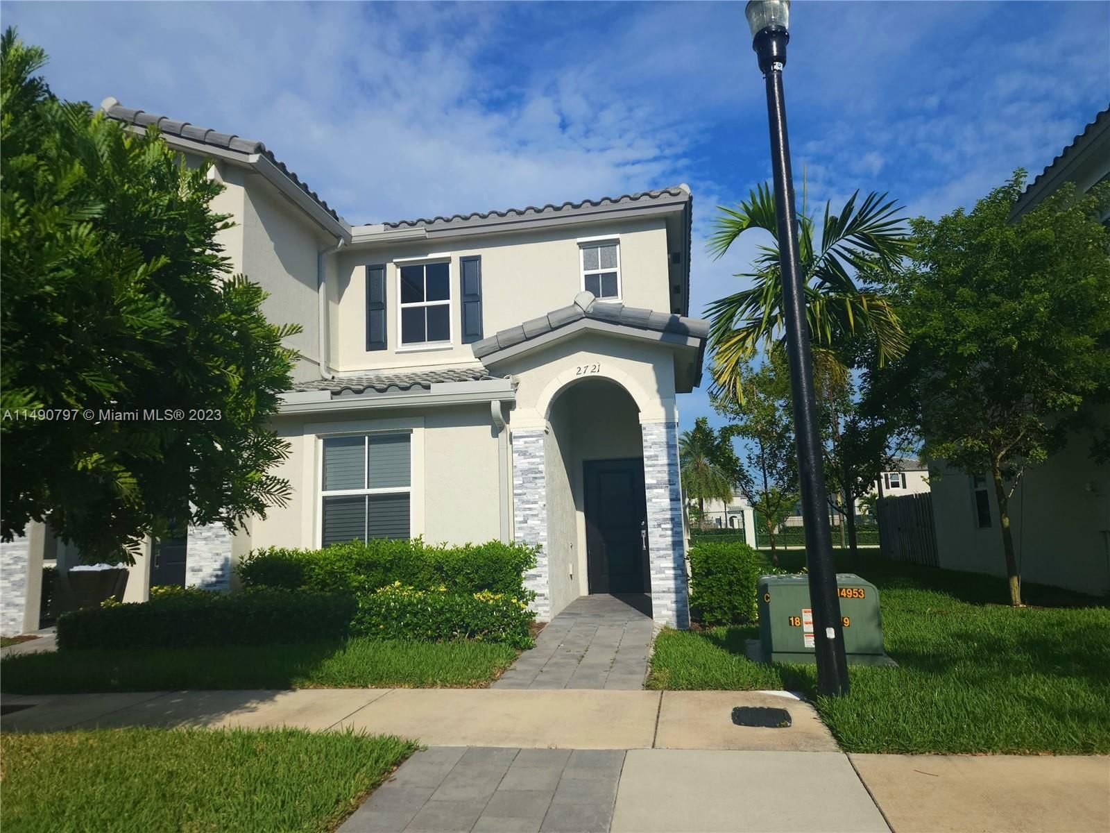 Real estate property located at 2721 15th St #2721, Miami-Dade County, HOMESTEAD PARK OF COMMERC, Homestead, FL