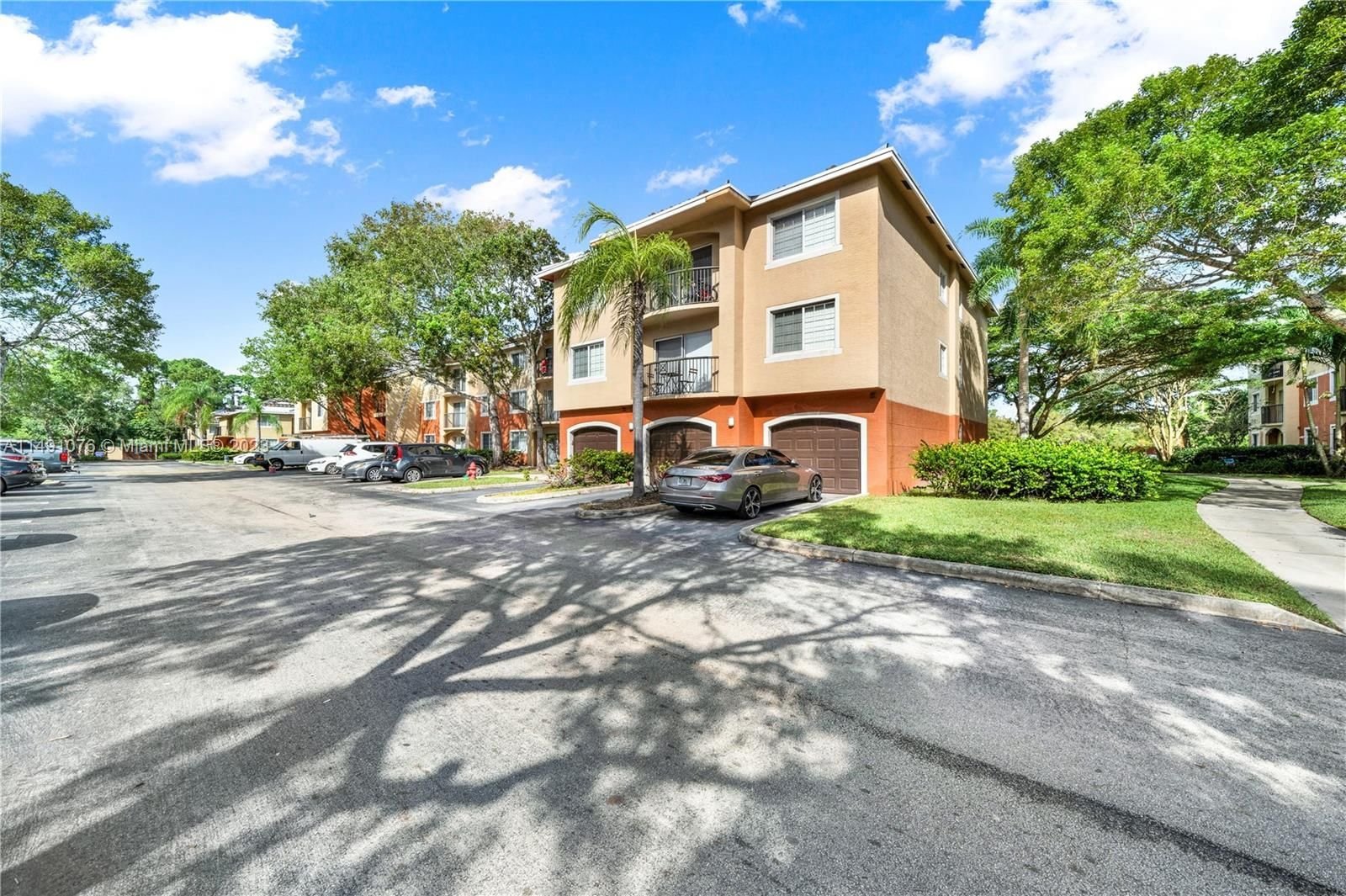 Real estate property located at 4163 Haverhill Rd #1212, Palm Beach County, GRAND ISLES CONDO, West Palm Beach, FL