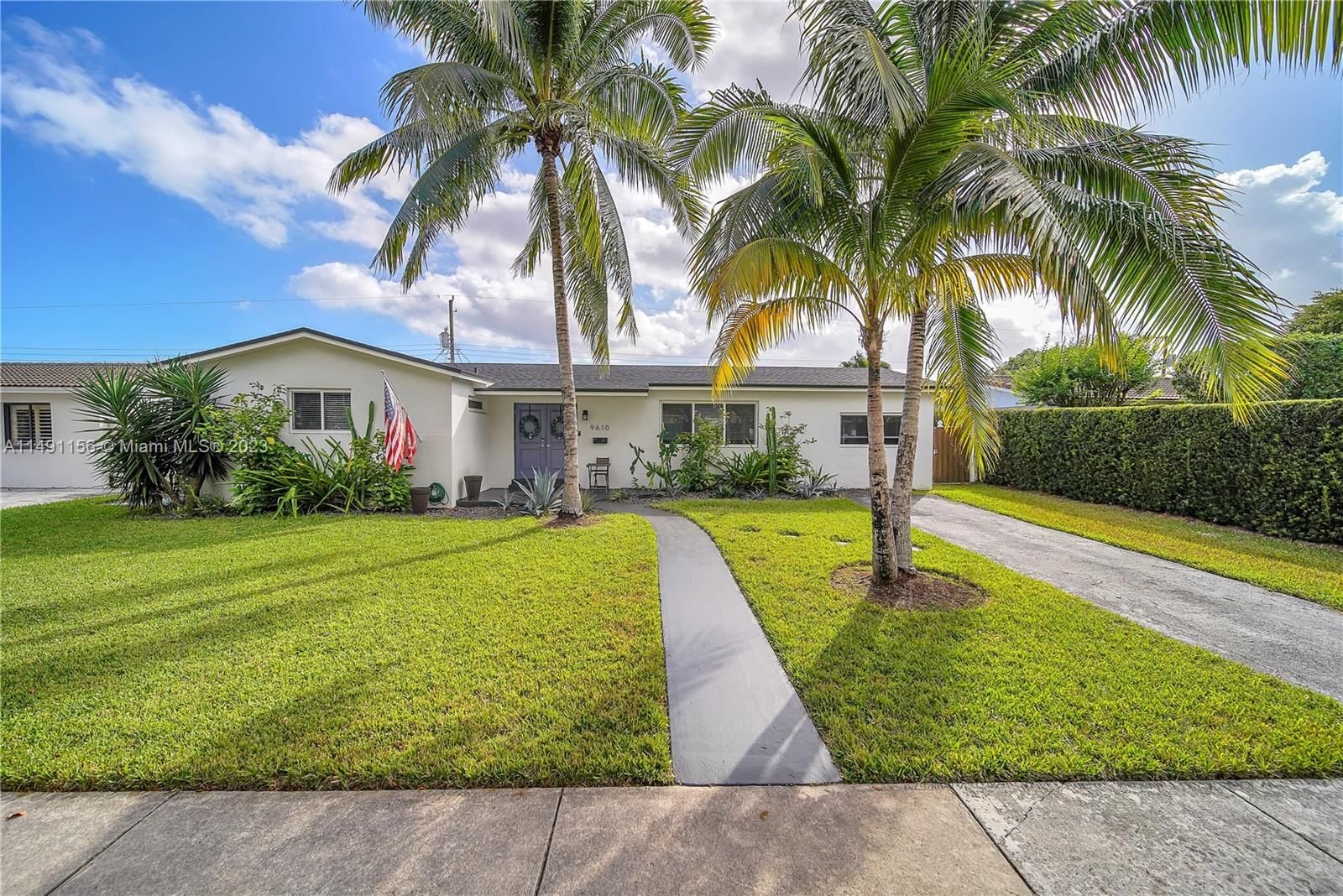 Real estate property located at 9610 56th Ter, Miami-Dade County, DARLINGTON MANOR 1ST ADDN, Miami, FL