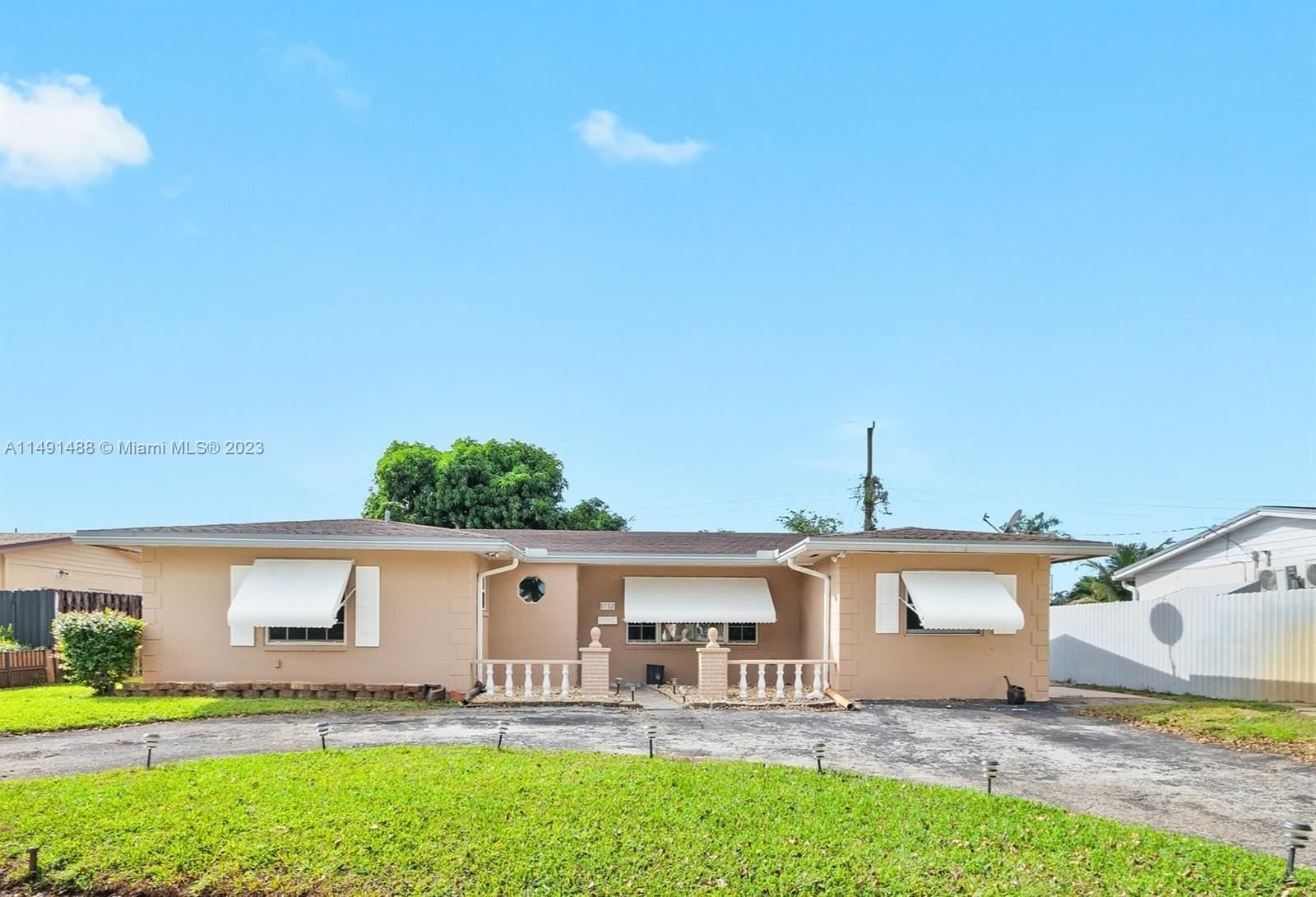 Real estate property located at 1132 76th Ave, Broward County, BOULEVARD HEIGHTS, Hollywood, FL