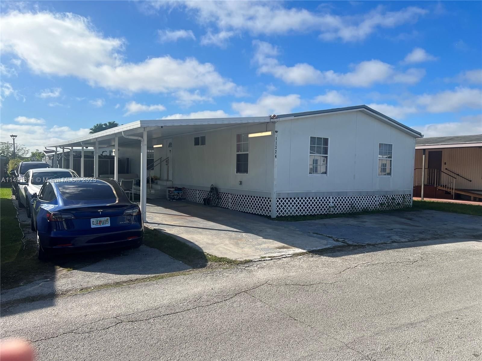 Real estate property located at 11324 3 st, Other Florida County, LIL ABNER MOBILE HOME PARK, Other City - In The State Of Florida, FL