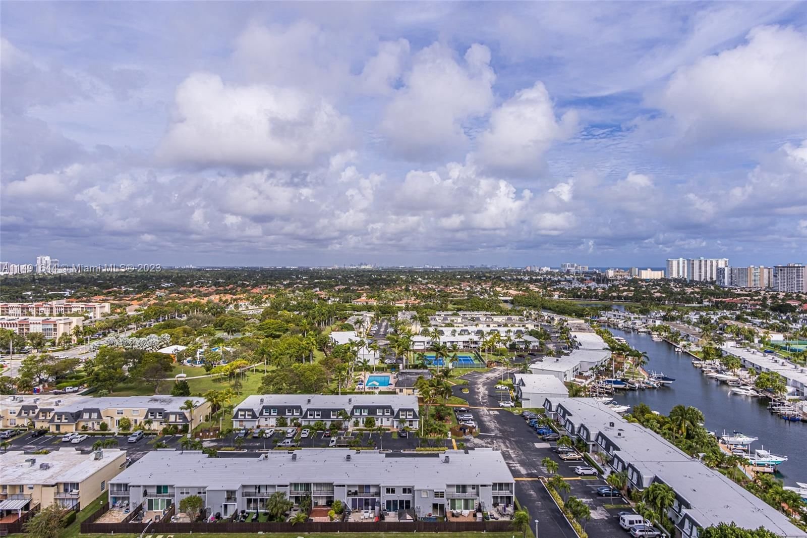 Real estate property located at 2500 Parkview Dr #1910, Broward County, Hallandale Beach, FL