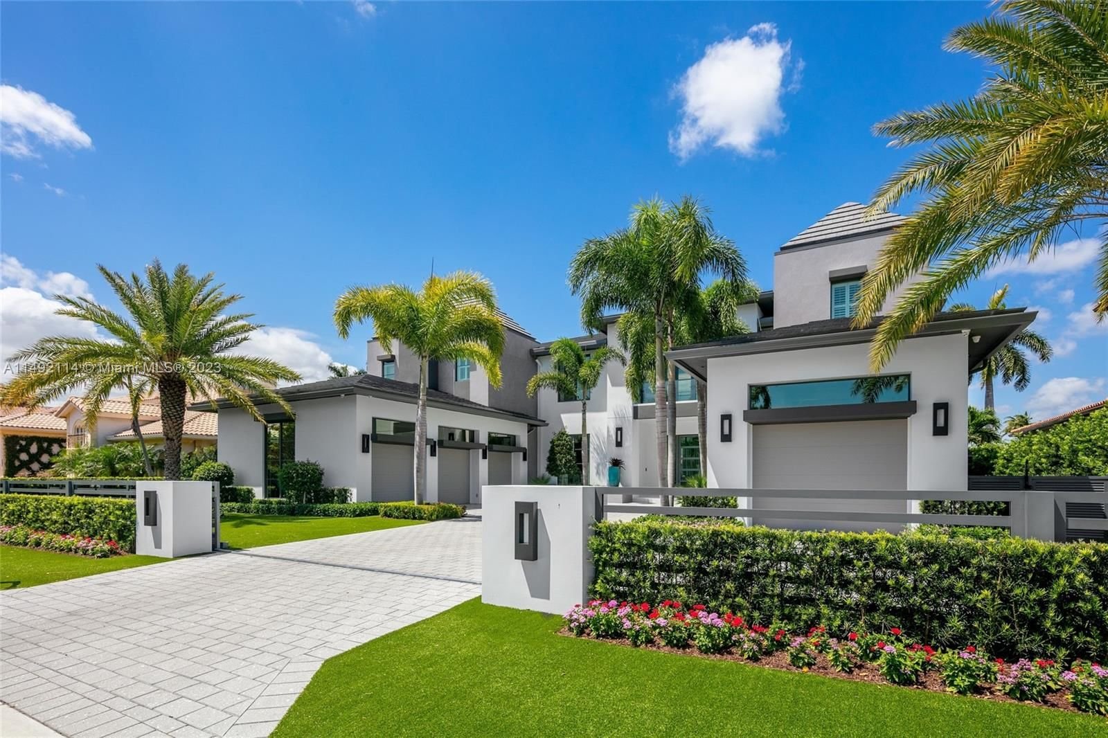 Real estate property located at 169 Key Palm Rd, Palm Beach County, ROYAL PALM YACHT & COUNTRY, Boca Raton, FL