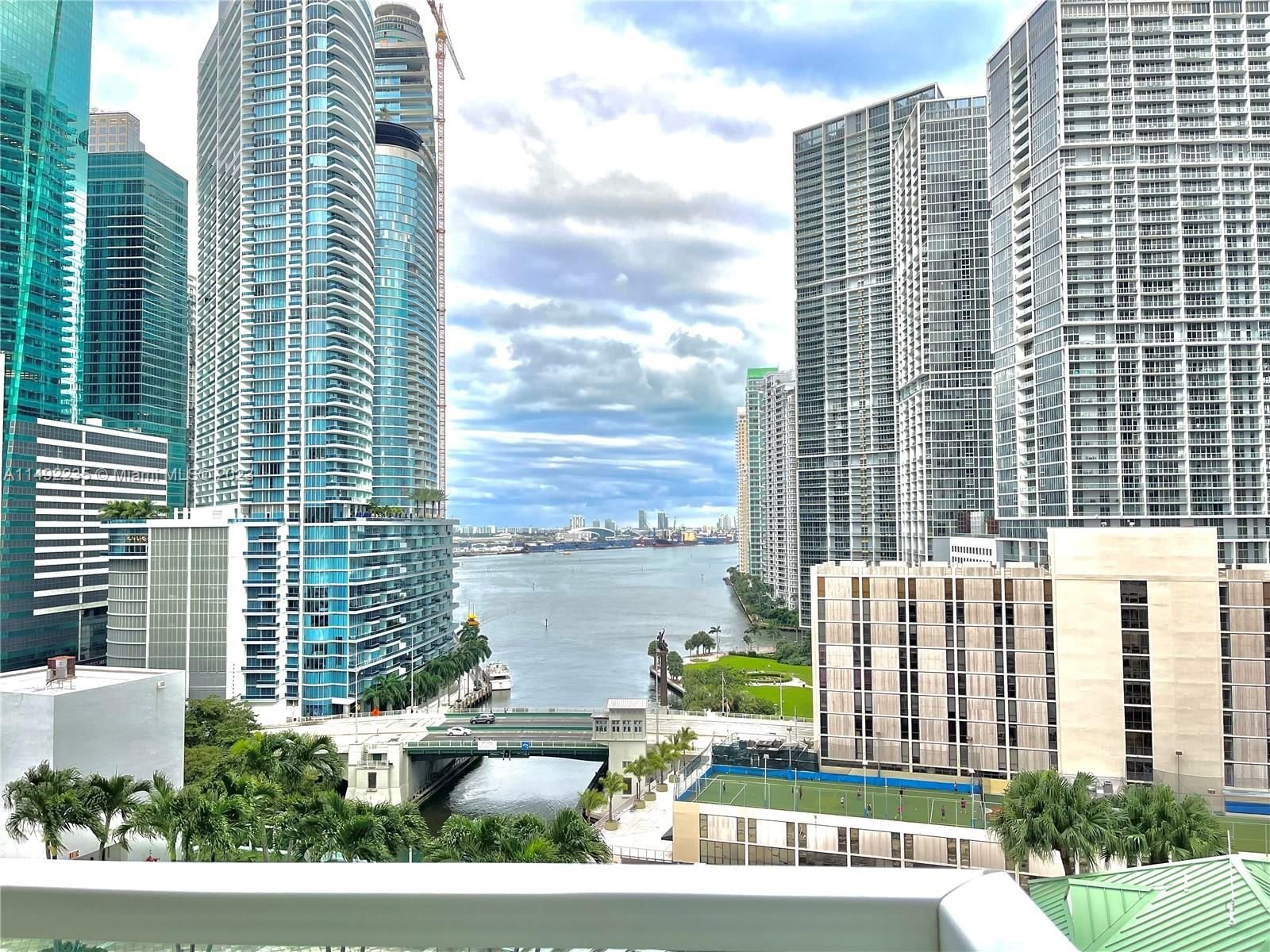 Real estate property located at 31 5th St #1708, Miami-Dade County, BRICKELL ON THE RIVER N T, Miami, FL
