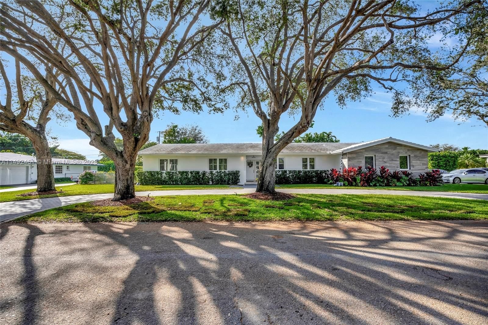 Real estate property located at 13800 72nd Ct, Miami-Dade County, TANGLEWOOD GDNS, Palmetto Bay, FL