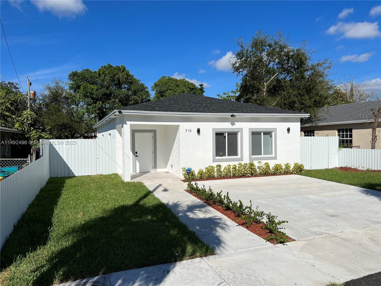 Real estate property located at 719 7th St, Broward County, COLLEGE TRACT, Dania Beach, FL