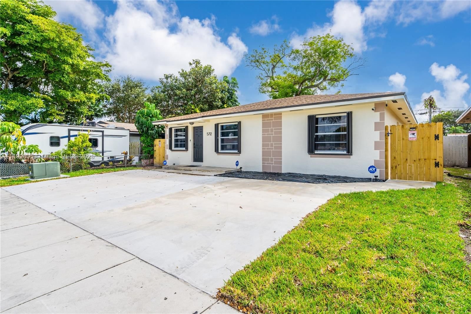 Real estate property located at , Broward County, SUNLAND PARK SECTION 2, West Park, FL