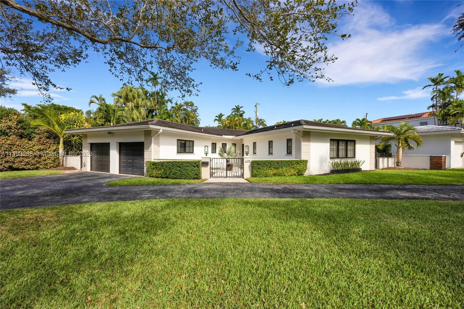 Real estate property located at 605 Blue Rd, Miami-Dade County, CORAL GABLES RIVIERA SEC, Coral Gables, FL