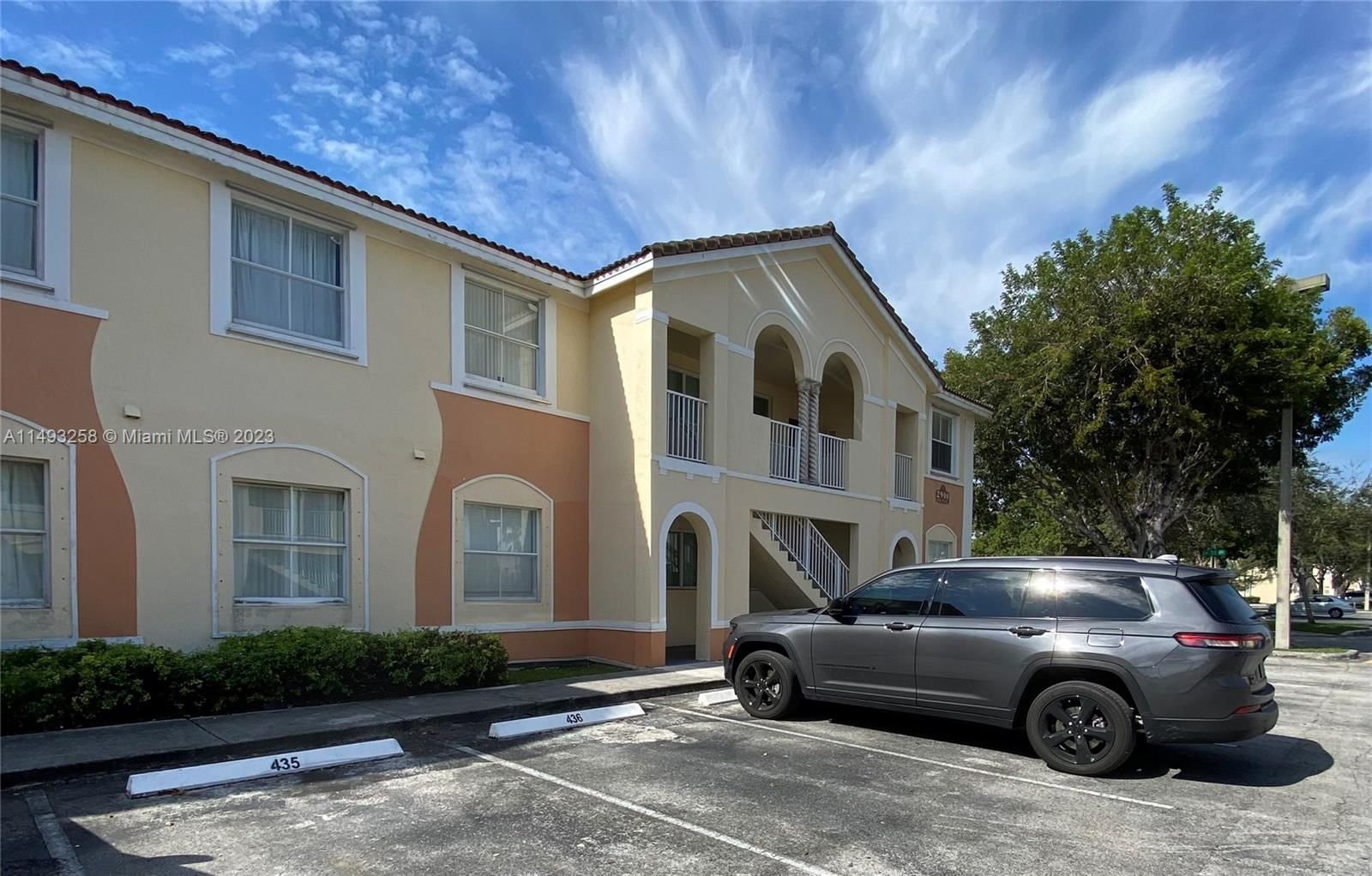 Real estate property located at 2900 17th Ave #200, Miami-Dade County, SHOMA CONDO AT KEYS COVE, Homestead, FL