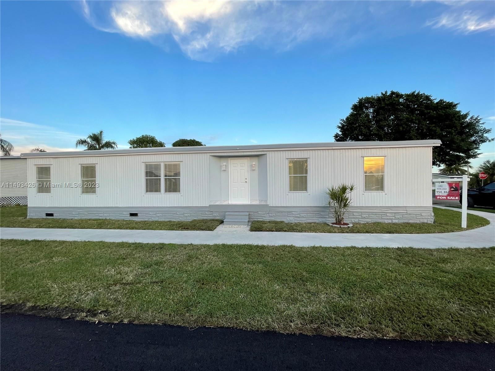 Real estate property located at 21851 6th St, Broward County, HERITAGE CITY SEC 2, Pembroke Pines, FL