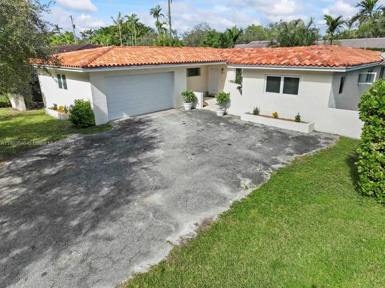Real estate property located at 531 Blue Rd, Miami-Dade County, C GABLES RIV SEC PT 1 REV, Coral Gables, FL