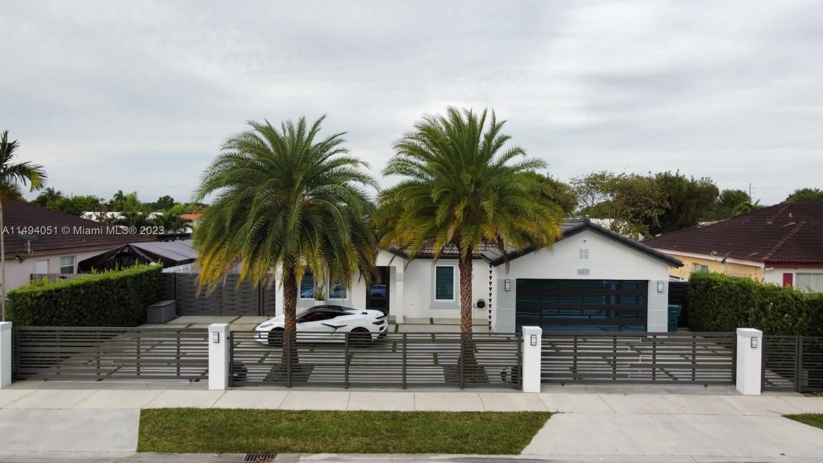 Real estate property located at 16120 144th Ave, Miami-Dade County, LAGUNA PONDS SEC I, Miami, FL