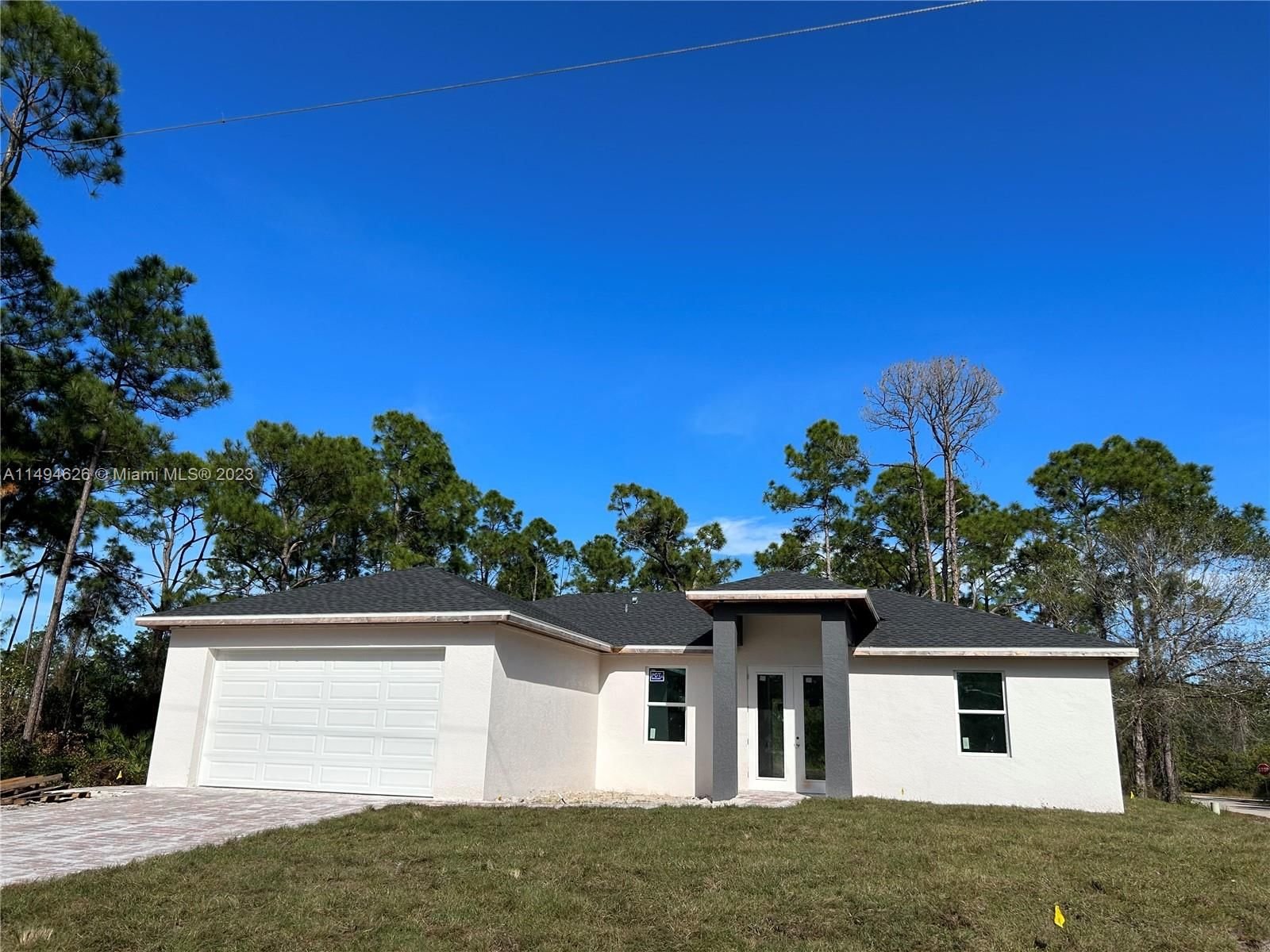 Real estate property located at 919 Barton St E, Lee County, n/a, Lehigh Acres, FL