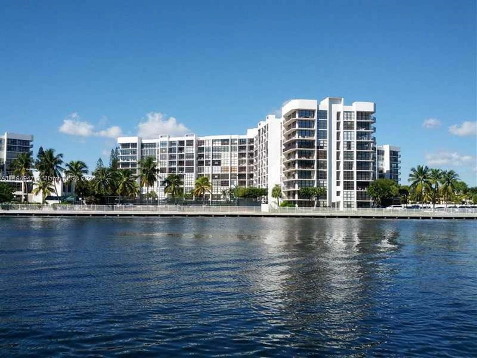 Real estate property located at 800 Parkview Dr #803, Broward County, OCEANVIEW PARK CONDO, Hallandale Beach, FL