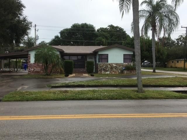 Real estate property located at 3801 66th Ave, Broward County, PALM LANE VILLA NO 5, Hollywood, FL