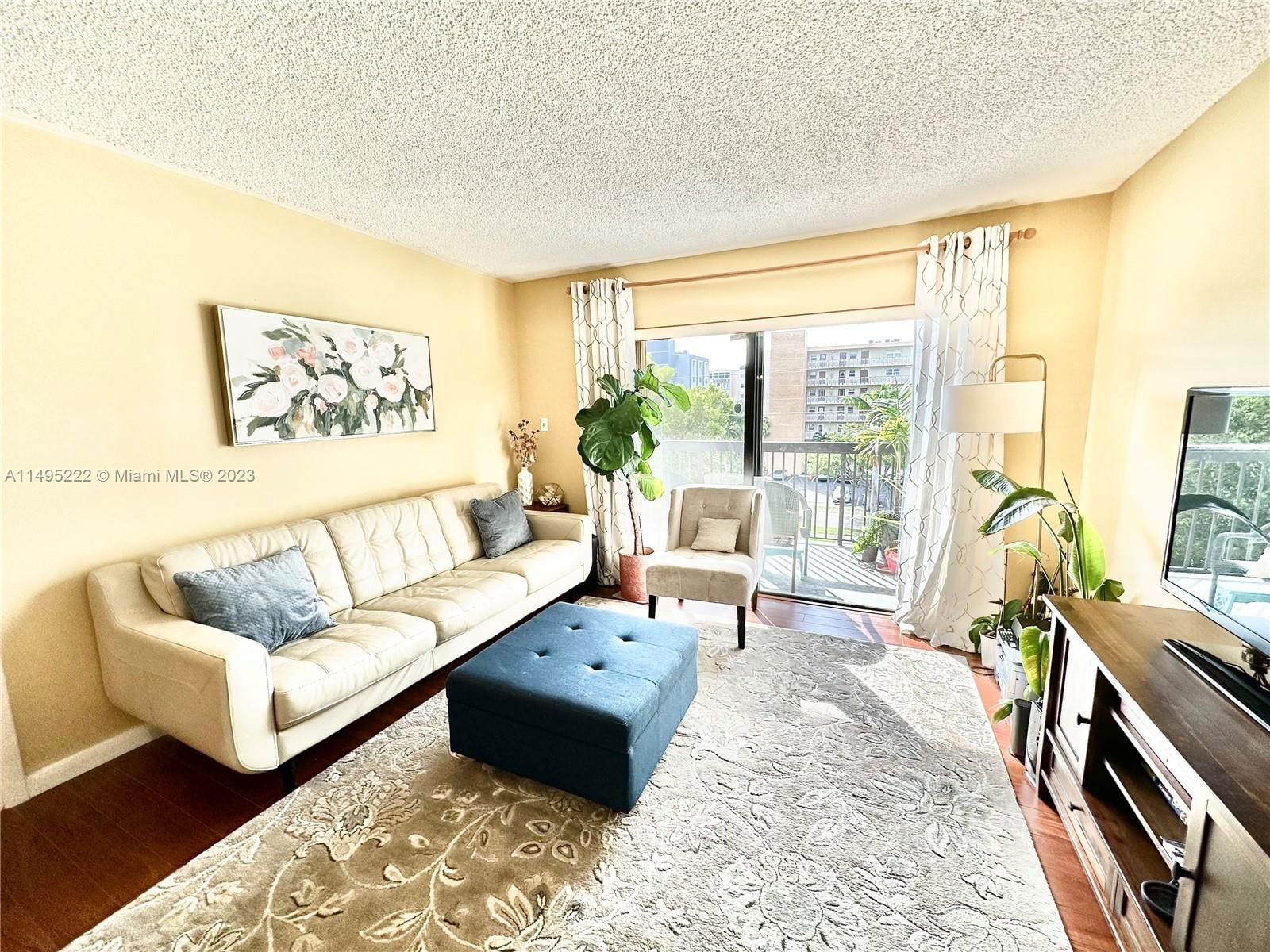 Real estate property located at 1301 7th St #407, Broward County, HALLANDALE GARDENS CONDO, Hallandale Beach, FL