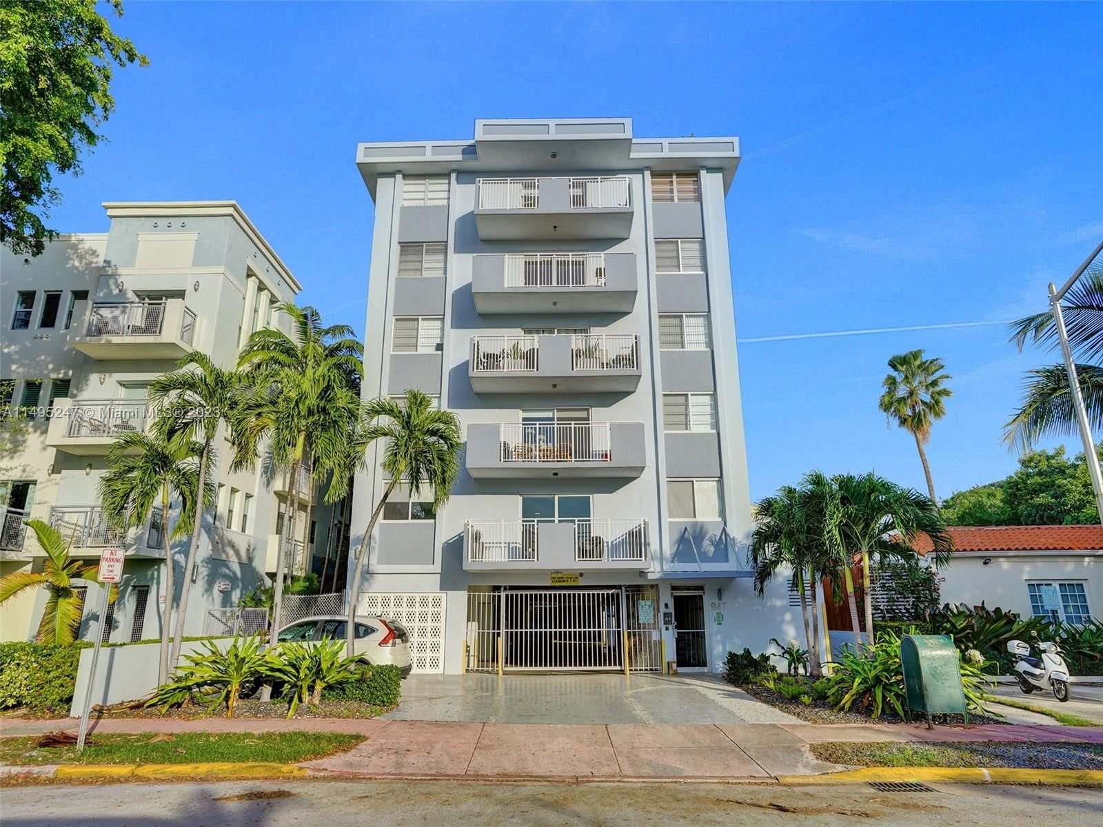 Real estate property located at 947 Lenox Ave #201, Miami-Dade County, Miami Beach, FL