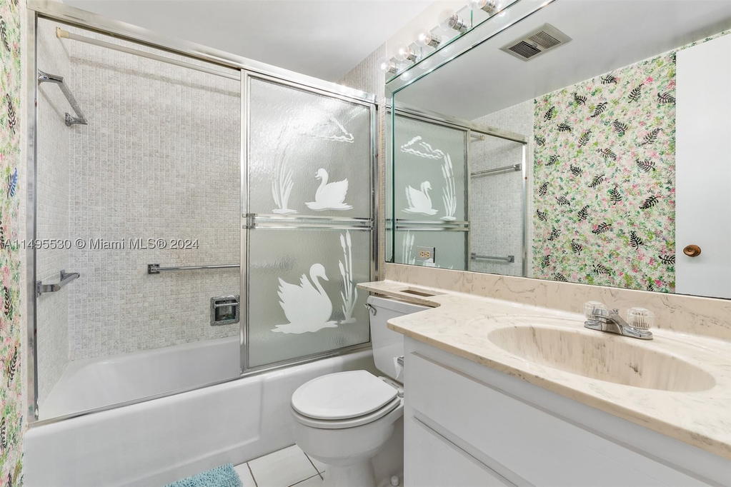 Real estate property located at 2350 14th St Cswy #505, Broward, Garden-aire Village South, Pompano Beach, FL